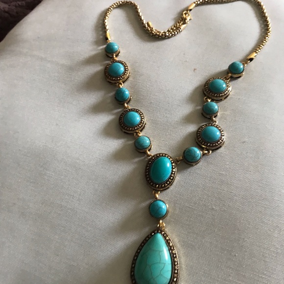 Necklace - Picture 4 of 8